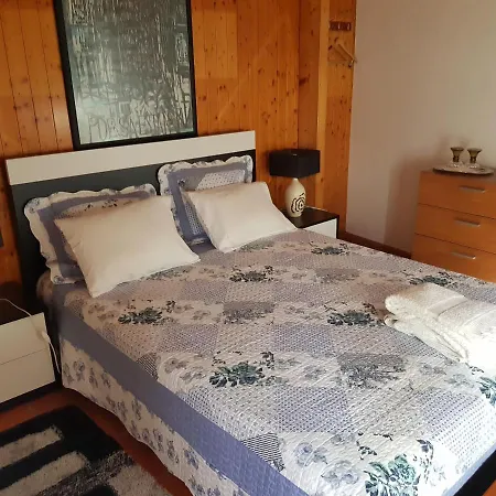 ゲストハウス Casa Do Adro ビアナドカステロ