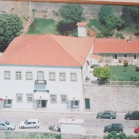 Casa Do Adro