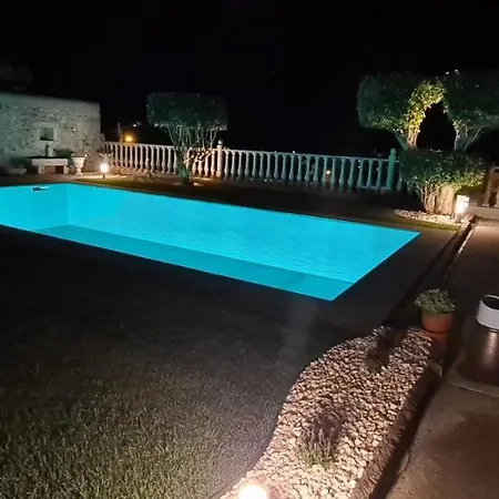 Casa Do Adro Vendégház *